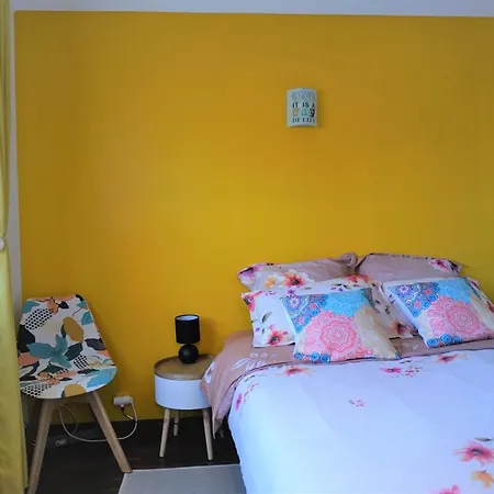 شقة Charming Ac 2-bedroom Center Family, Couples Friendly