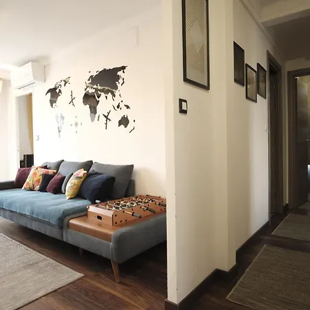 Charming Ac 2-bedroom Center Family, Couples Friendly Apartamento *