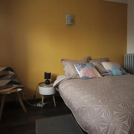 Charming Ac 2-bedroom Center Family, Couples Friendly Apartment Antibes